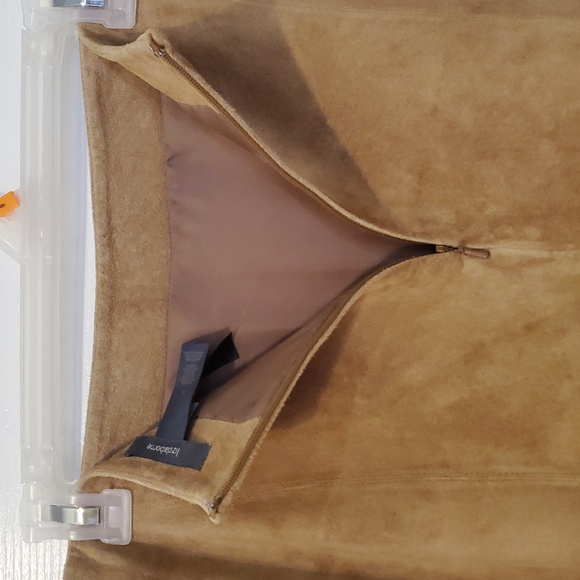 Liz Claiborne Suede Skirt Size 8 - Picture 6 of 8